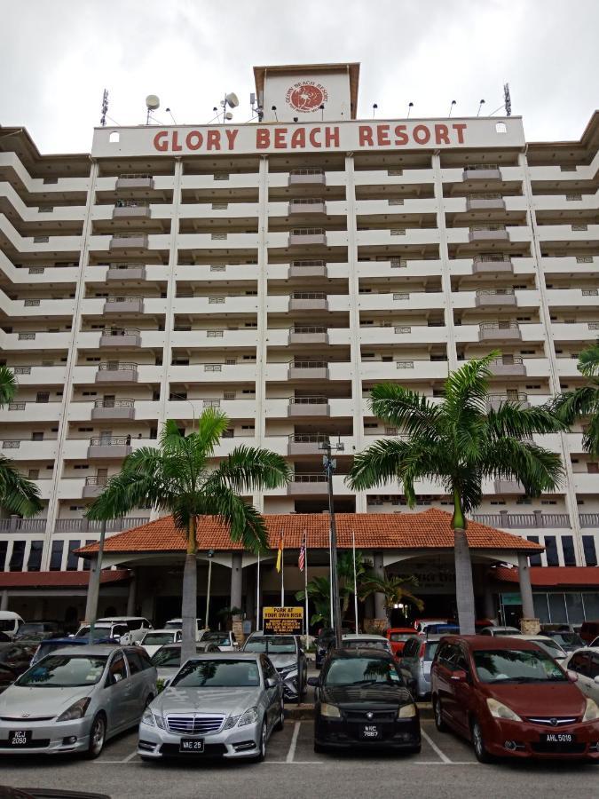 Glory Beach Resort Private 2 Bedroom Apartment Петалинг Джая Екстериор снимка